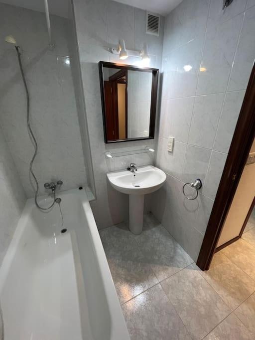 Riviera Mont Roig Del Camp Apartment Tarragona Bagian luar foto